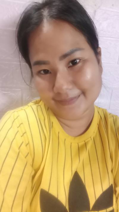 Ya 34 ans เมืองระยอง Thaïlande