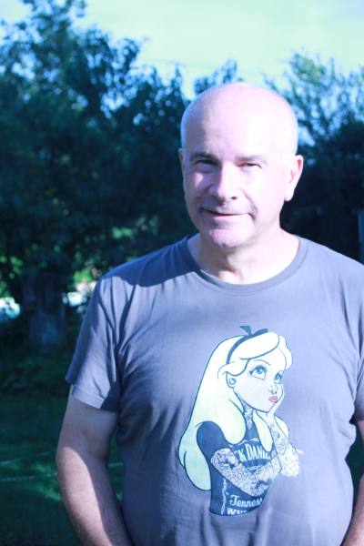 Xavier 64 ปี Moulins France