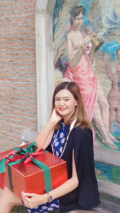 Nunnie 40 years Bangkae Thailand