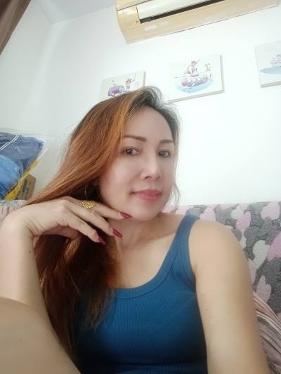 Napalai 48 ans Rayong Thaïlande