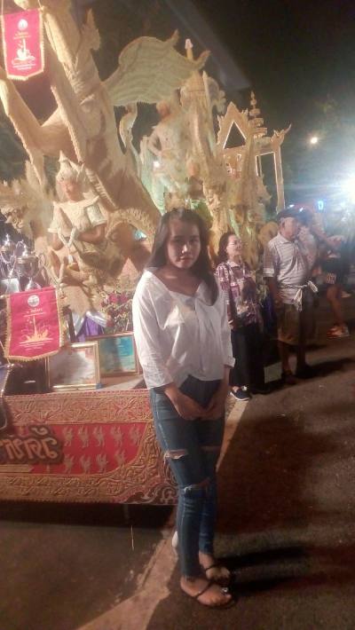 Mimi 30 ans สะหวันนะเขต Laos