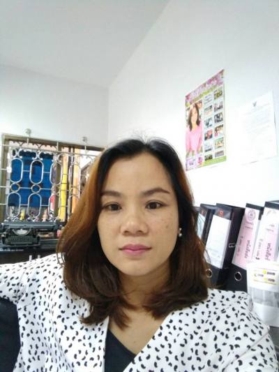 Jusmine 47 Jahre Meung Kampheng Phet Thailand