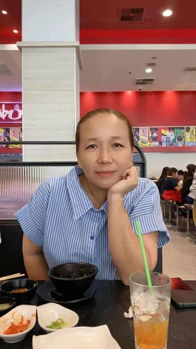 Noi 46 Jahre Kut Khao Pun Thailand