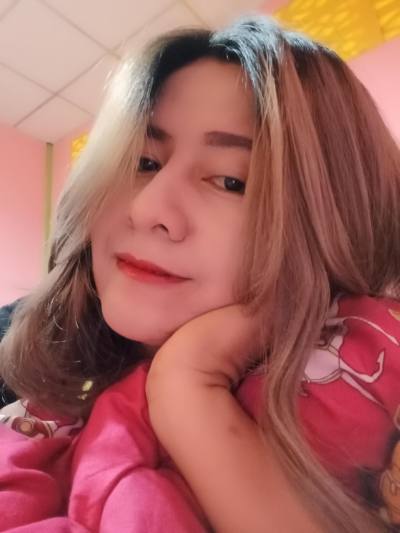 Wilai 39 Jahre ปลวกแดง Thailand