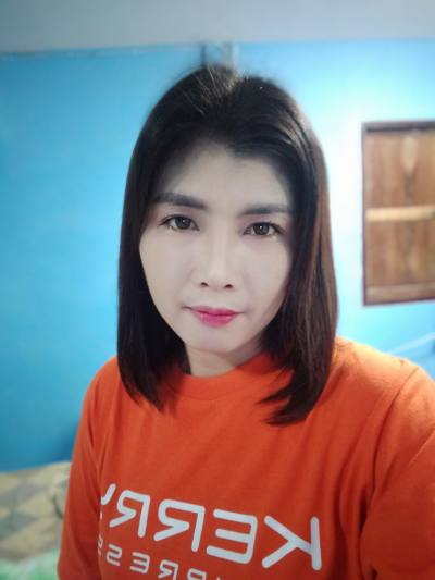 Lumduon 38 ans อ.สนามชัยเขต Thaïlande