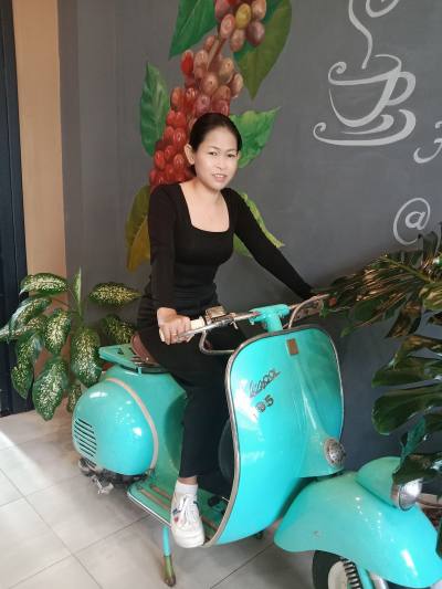 Linda 37 Jahre Nong Khai Thailand