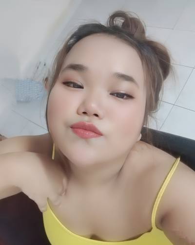 Jolene 26 ans Mae Rim Thaïlande