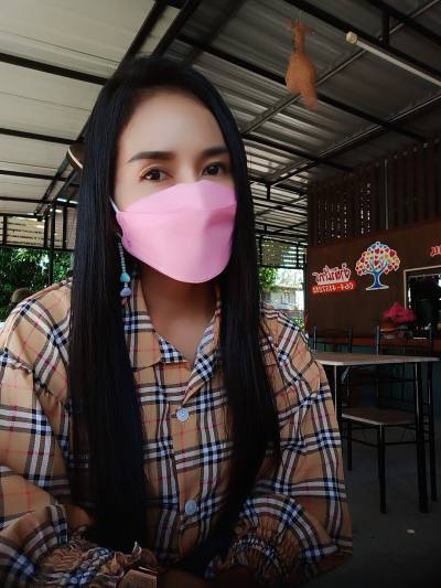 Minine 43 years Bangkok Thailand