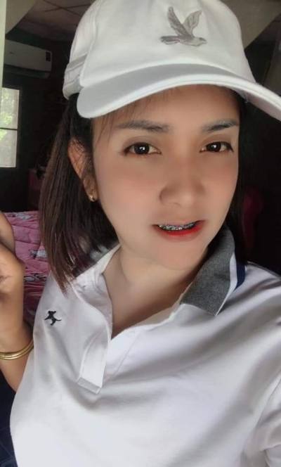 Pohn 34 ans บ้านนา Thaïlande