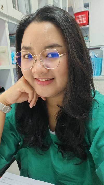 Oum 33 years Khonkaen Thailand Thailand