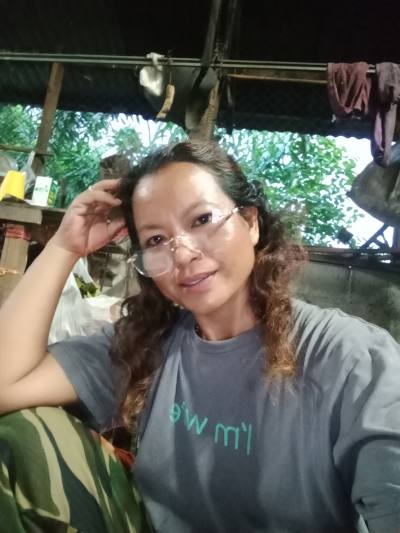 Julee 41 Jahre The Country  Thailand