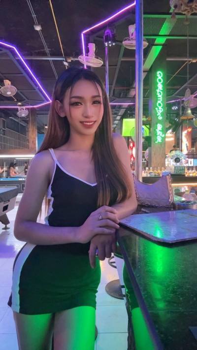 Daisy 21 ans Patongpatong Thaïlande