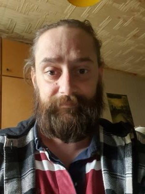 Romain 36 ans Bourges France