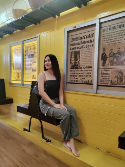 Polly 32 years Udon​ Thani​ Thailand