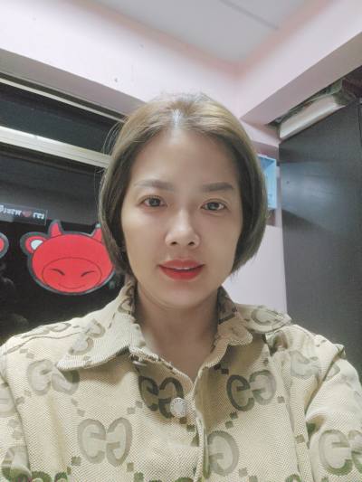Wijitra 49 Jahre Samkoke Thailand
