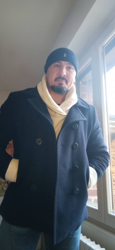 Stephane 39 ปี Valenciennes  France