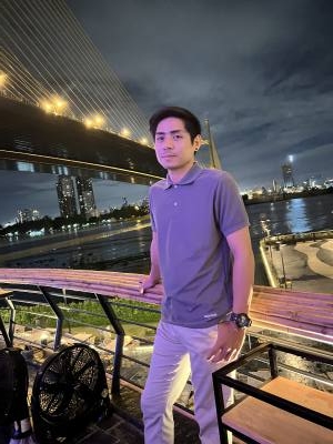Bom 32 ans Bom Oi Thaïlande