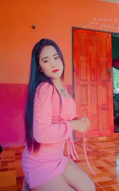 Joy 22 ans เชียงเเสน Thaïlande