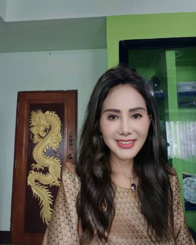 Viphathip 62 Jahre Udonthani  Thailand