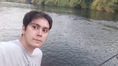 Simon 35 ปี Takhian Tia  ไทย