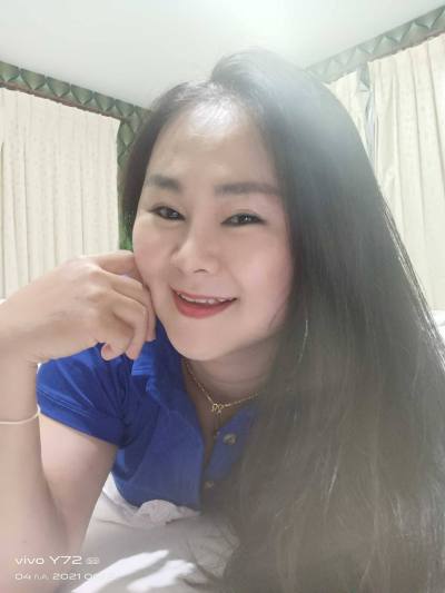 AOMSIN 46 ans Sanom Thaïlande