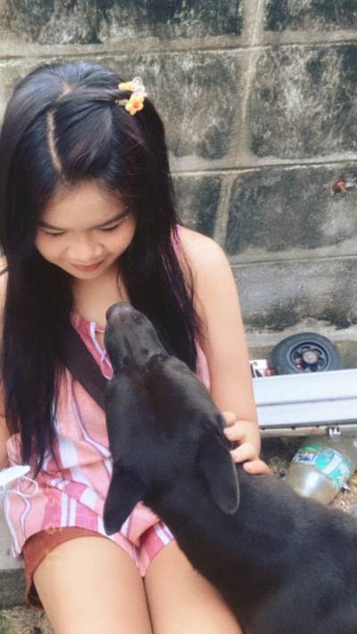 Prae 19 ans บางน้ำเปรี้ยว Thaïlande