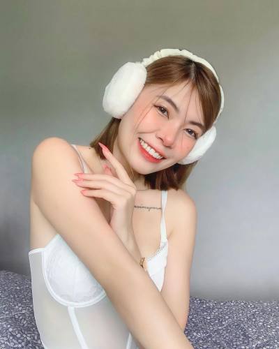 Kitty pacharavith 33 Jahre Phuget Thailand