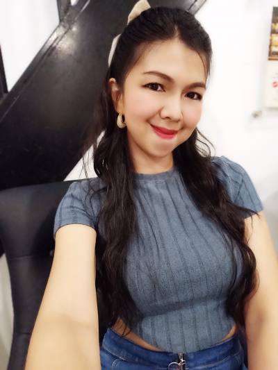 Waranuch 39 ans Khonkaen Thaïlande
