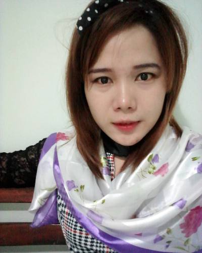 Nancy 31 ans บางพลี Thaïlande