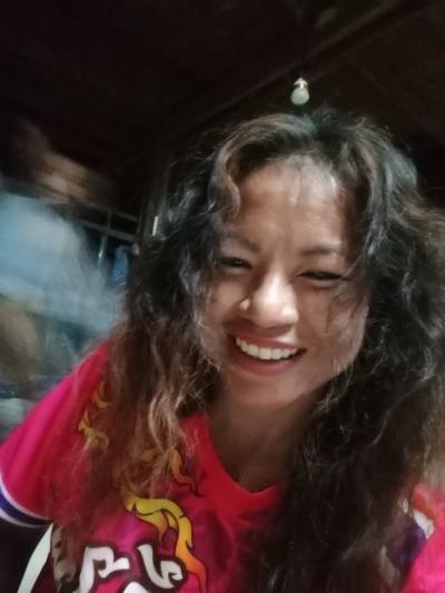 Julee 41 Jahre The Country  Thailand