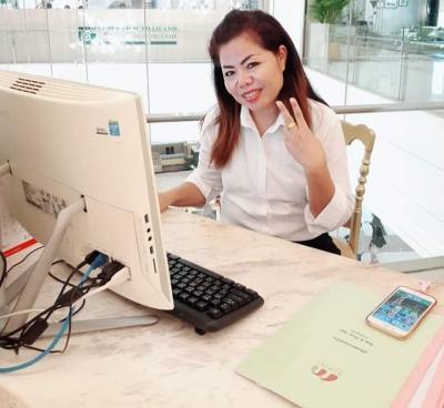 Yupin 43 ans Bangkok Thaïlande