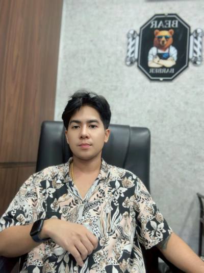 My 54 ปี Surat Thani ไทย