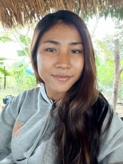 Kanokpun 26 ans Prakhonchai Thaïlande