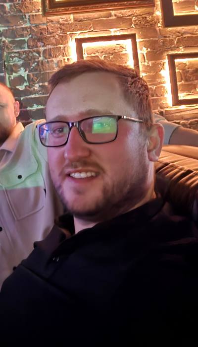 Viktor 32 ปี Брест Belarus