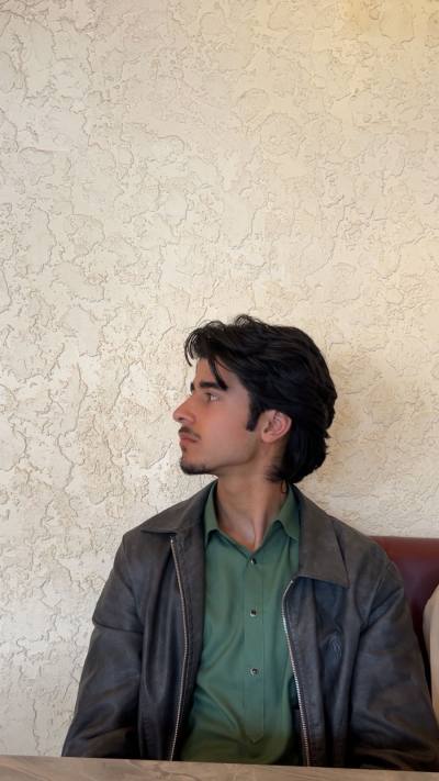 Ayaan 18 ปี Srinagar  India