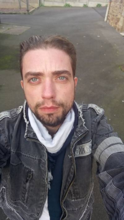 Sébastien 38 ans Combourg France