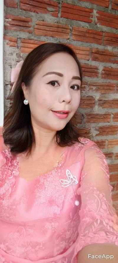 Mai 53 ans สุรินทร์ Thaïlande