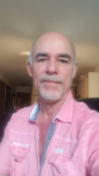 Jules 64 ปี Mauricie Canada