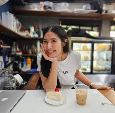 Anong 34 ans Chang Rai Thaïlande