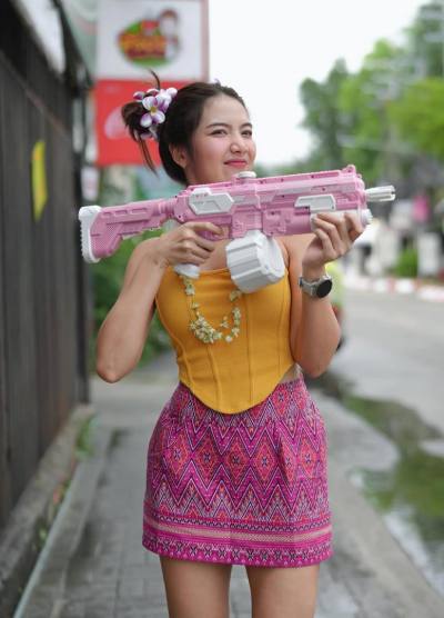 Sara 37 years Chiang Mai  Thailand