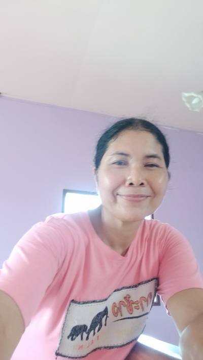 Rose 19 ans Surin  Thaïlande