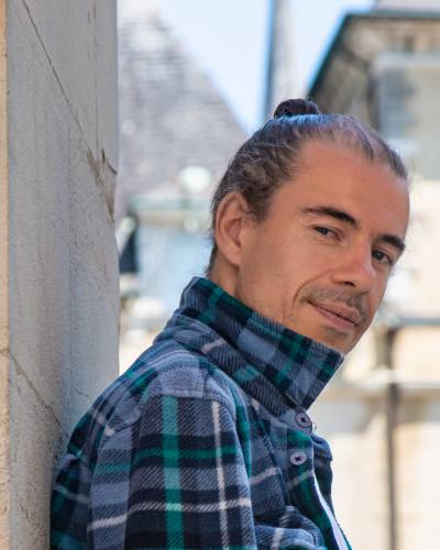 Cedrik 41 ปี Pau France