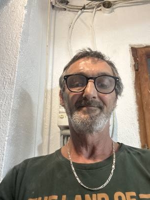 Lionel 57 ปี Zonza France
