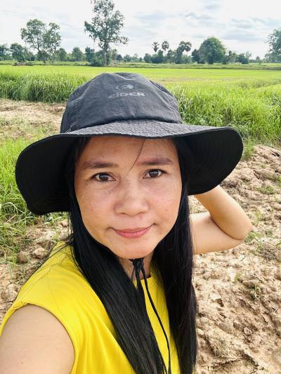 Nui 45 years นางรอง Thailand