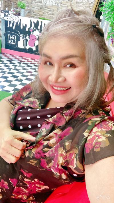 Sumala 58 Jahre อำเภอหนองไผ่ Thailand