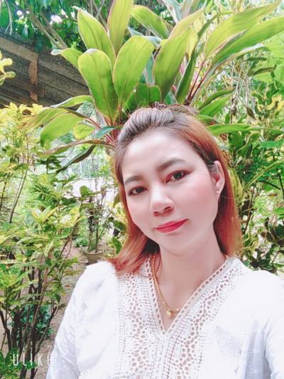 Rung 37 Jahre Chiangmai Thailand Rung 37 Jahre Chiangmai Thailand