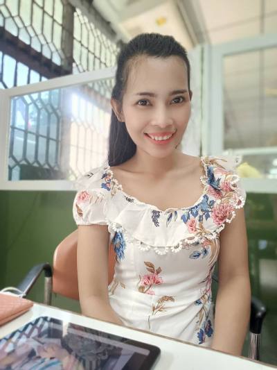 Nook 33 ans Muang  Thaïlande