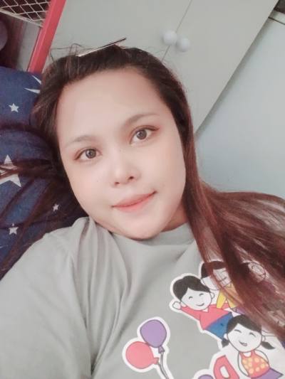 Ying 32 ans Khun Thot Toll Plaza Thaïlande
