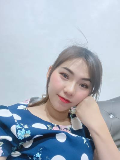ภาวินี 35 years Bankkok Thailand