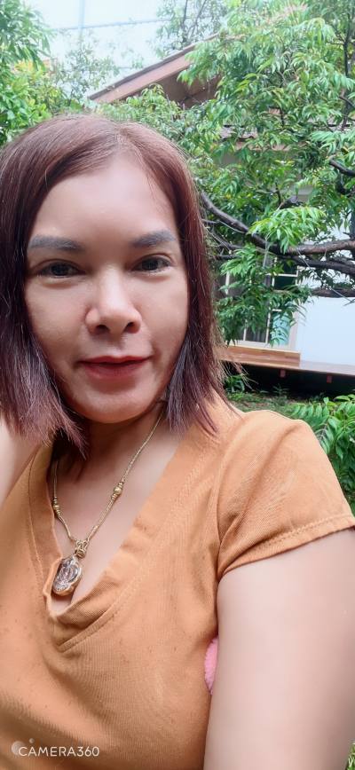 Nathamon 55 Jahre Banpong Thailand